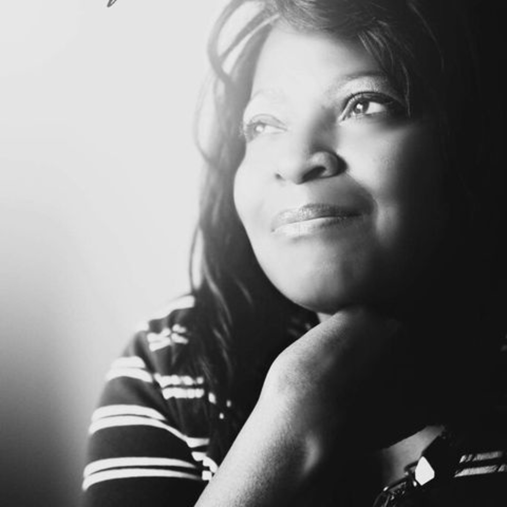 Meet your Posher, Almenia